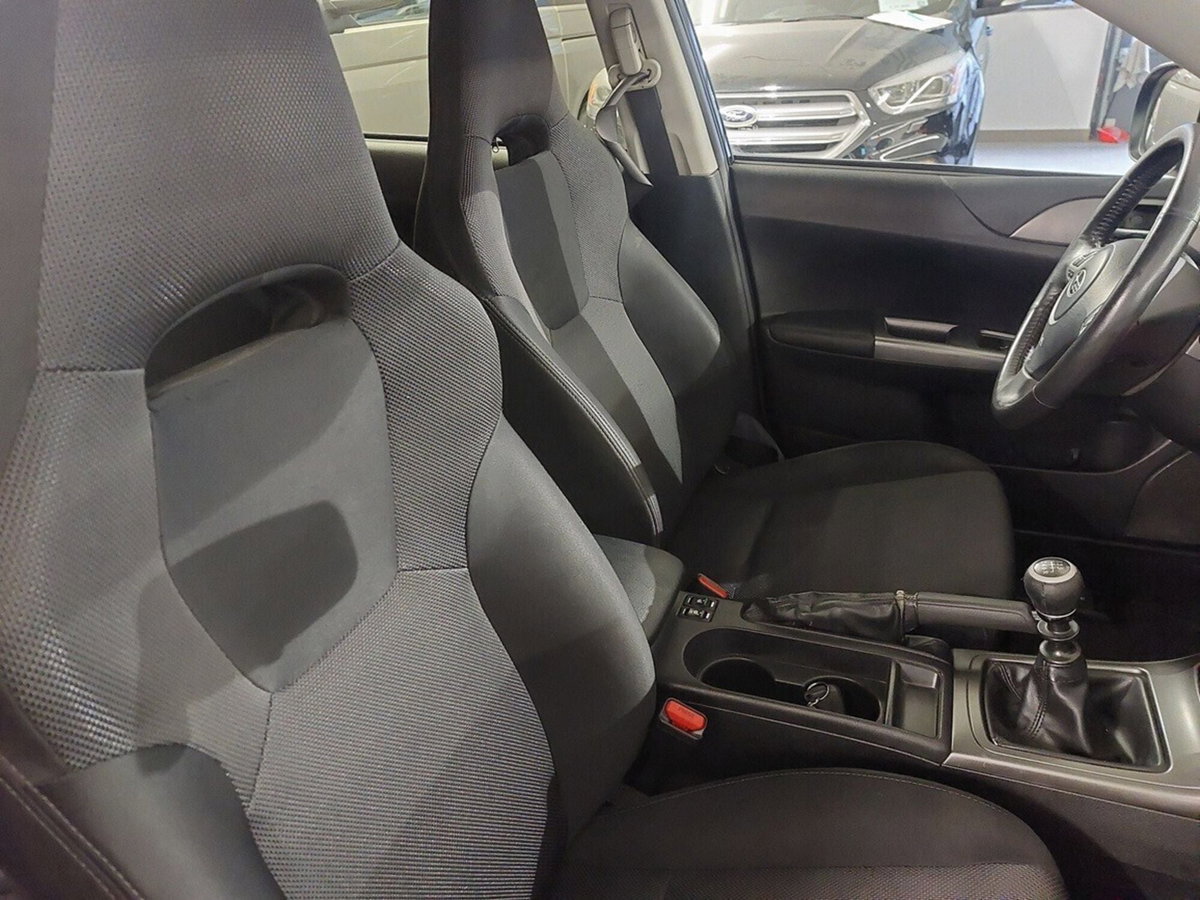 Subaru Impreza 2.0D Comfort (8)