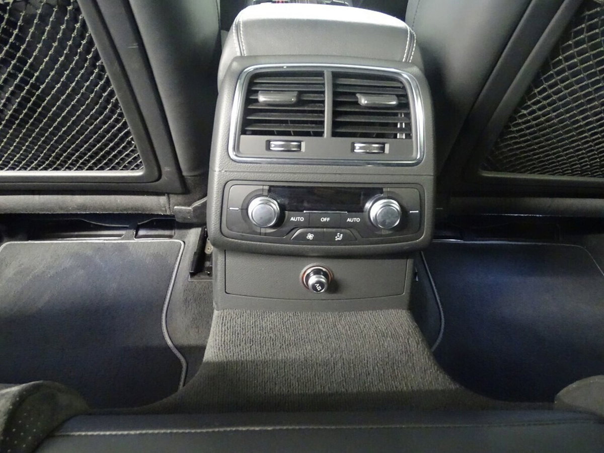 Audi A6 Avant 3.0 TDI 272 CV quattro S tronic (15)