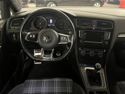Volkswagen Golf GTD 2.0 TDI 3p. BlueMotion Technology (15)