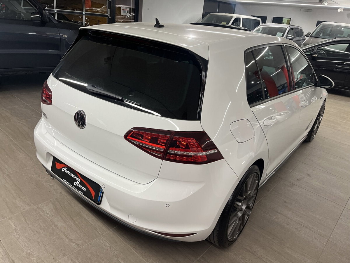 Volkswagen Golf GTD 2.0 TDI 3p. BlueMotion Technology (4)