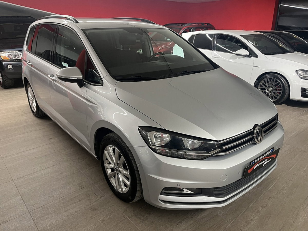 Volkswagen Touran 1.6 TDI DSG Comfortline BlueMotion Technology (3)