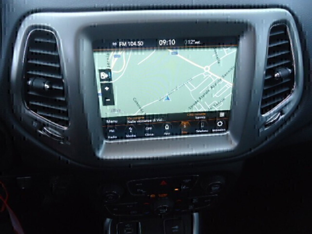 Jeep Compass 1.6 Multijet II 2WD Business (11)