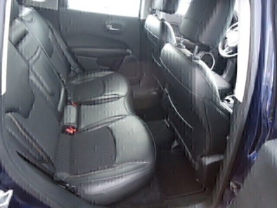 Jeep Compass 1.6 Multijet II 2WD Business (16)