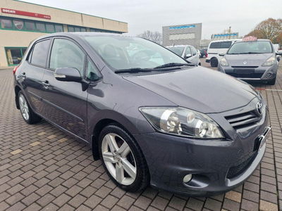 Toyota Auris Station Wagon 1.6 Lounge usata