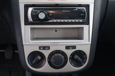 Opel Corsa 1.3 CDTI 75CV F.AP. 3 porte Club (15)