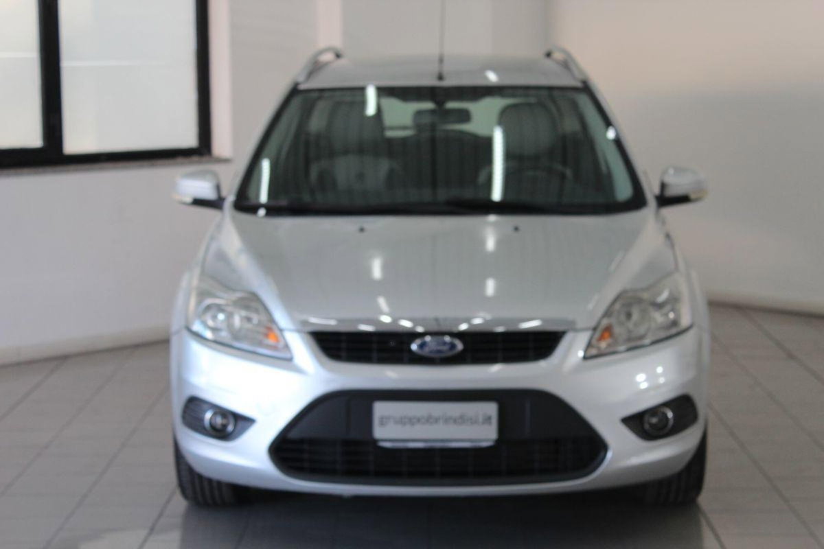 Ford Focus Station Wagon 1.6 TDCi (90CV) SW Tit. (2)