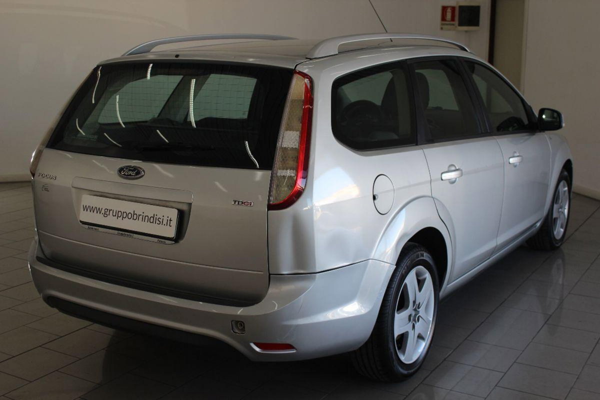 Ford Focus Station Wagon 1.6 TDCi (90CV) SW Tit. (4)