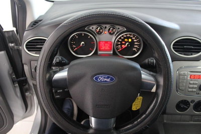 Ford Focus Station Wagon 1.6 TDCi (90CV) SW Tit. (8)