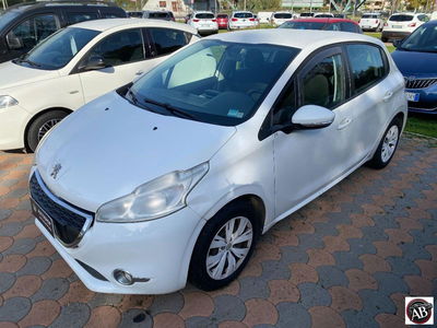 Peugeot 208 VTi 82 CV 5 porte Allure usata