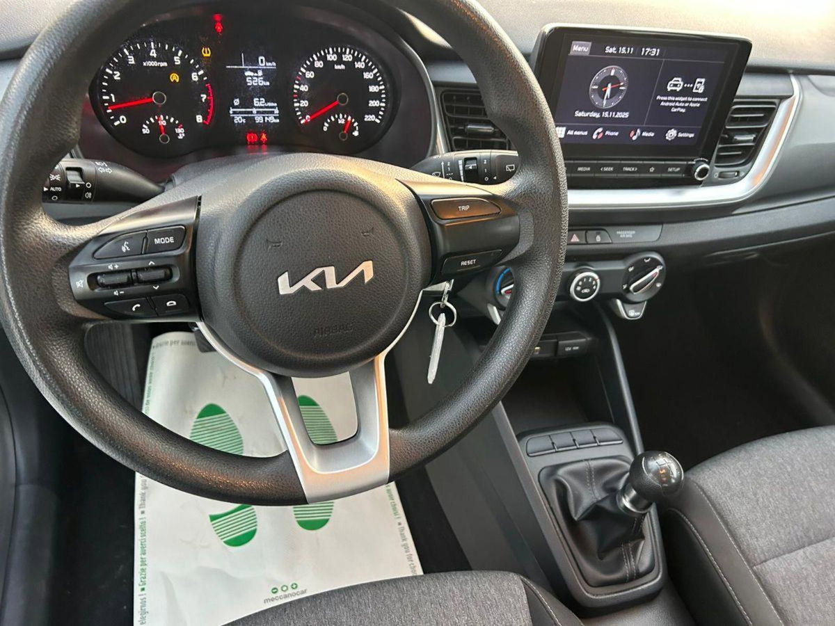 Kia Stonic 1.2 MPI 84 CV Style (11)