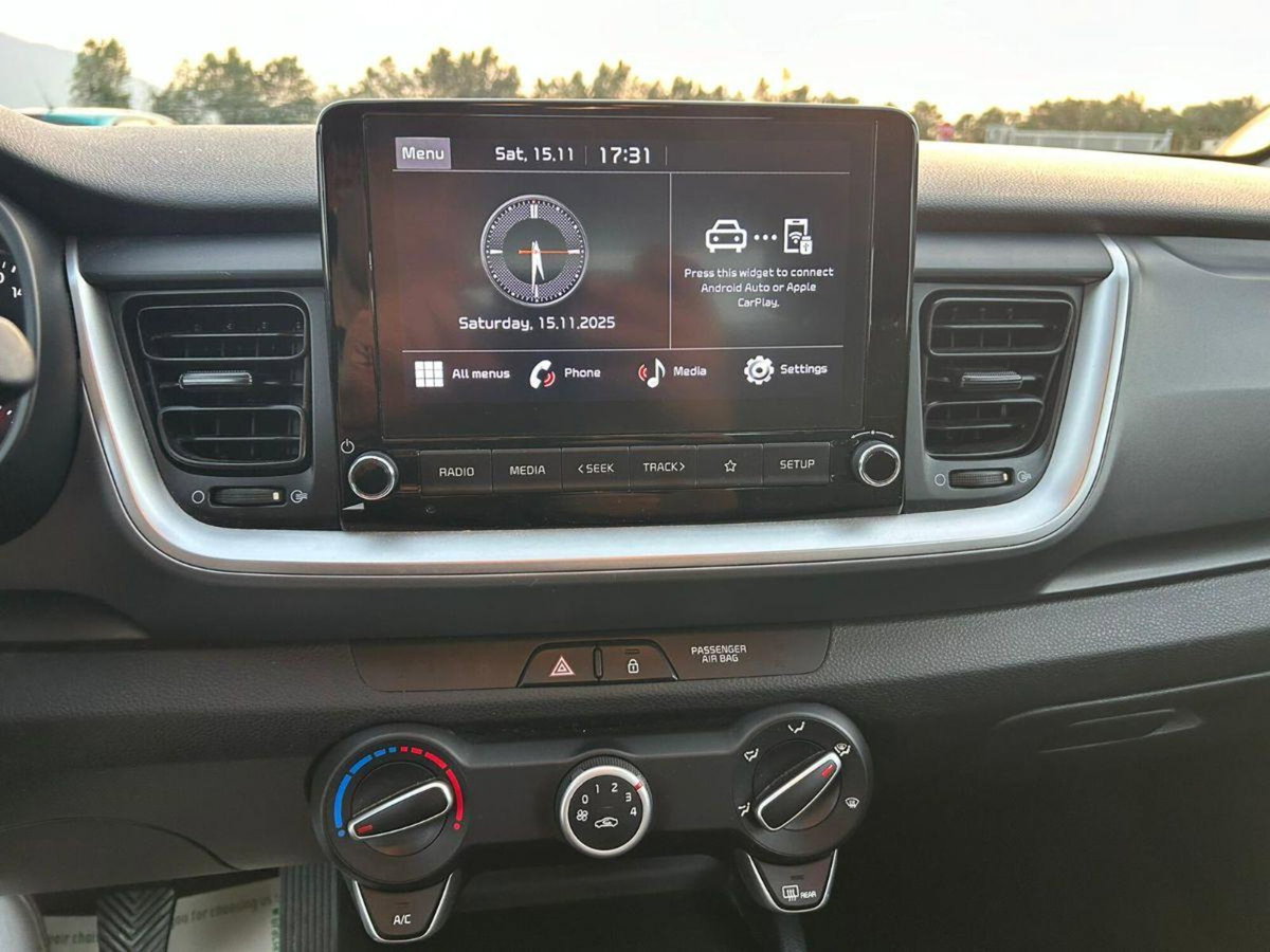 Kia Stonic 1.2 MPI 84 CV Style (12)