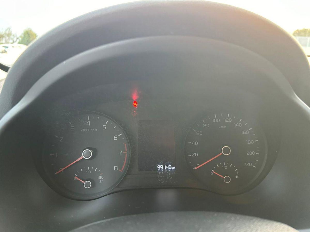 Kia Stonic 1.2 MPI 84 CV Style (17)