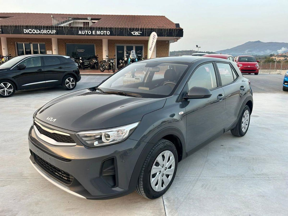 Kia Stonic 1.2 MPI 84 CV Style (3)
