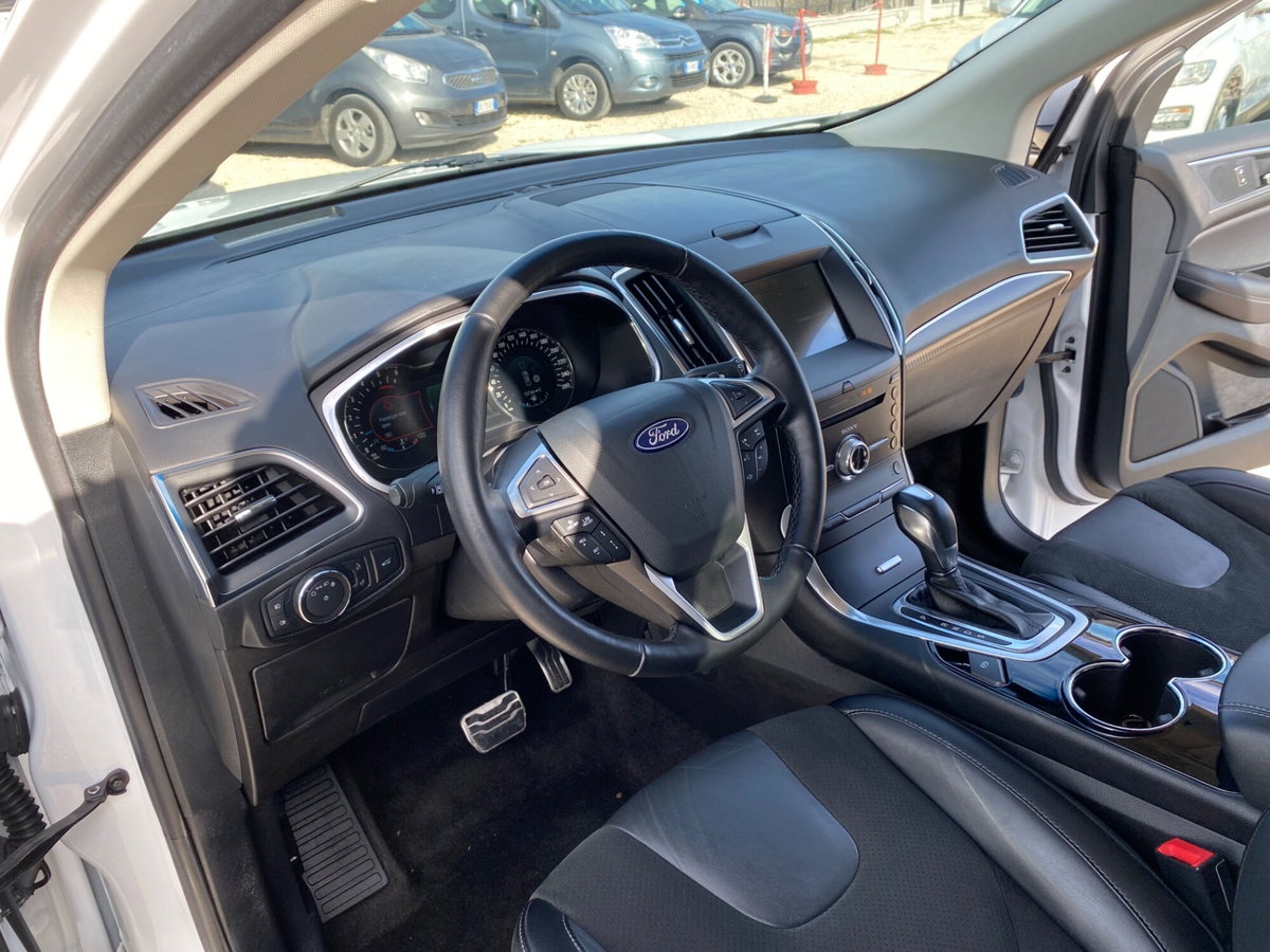 Ford Edge 2.0 TDCI 210 CV AWD S&S Powershift ST Line (20)