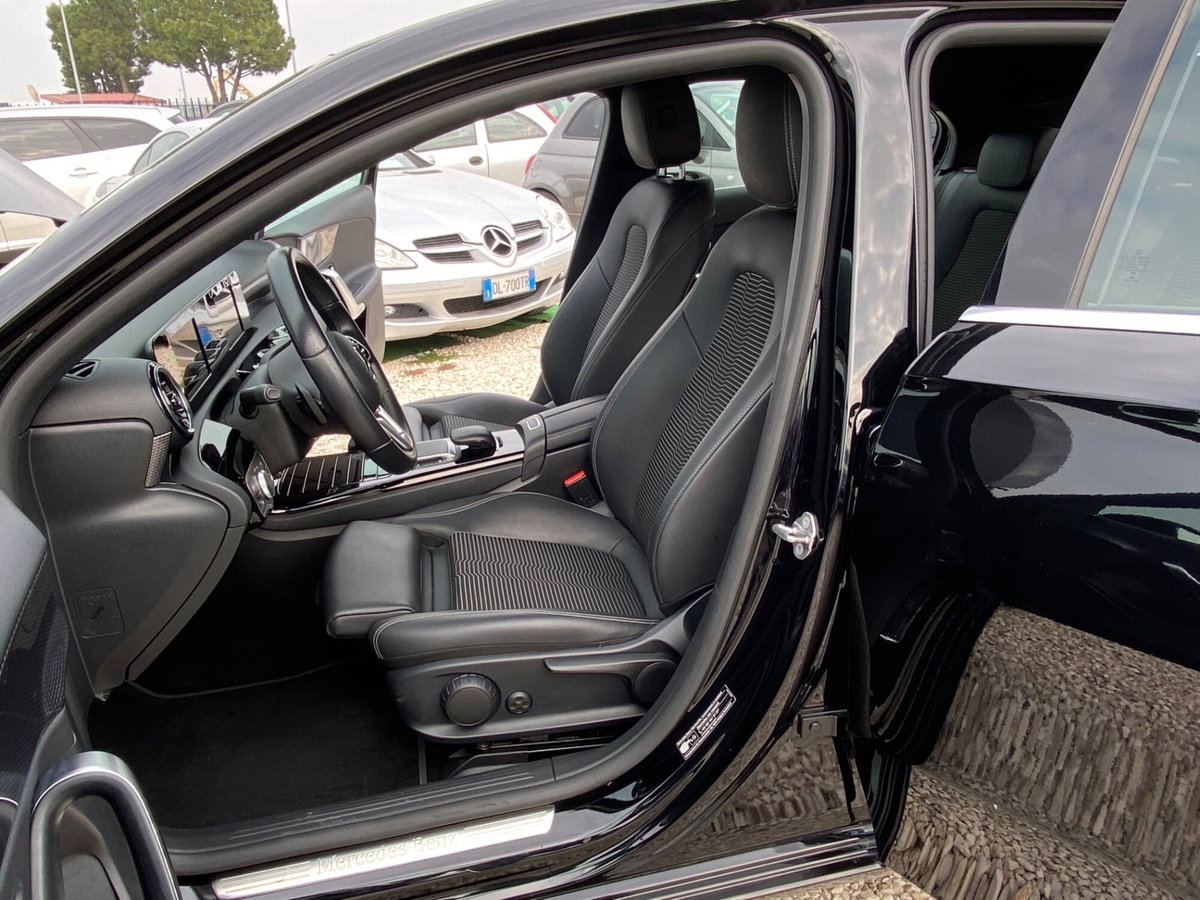Mercedes-Benz Classe A 180 d Automatic Sport (18)