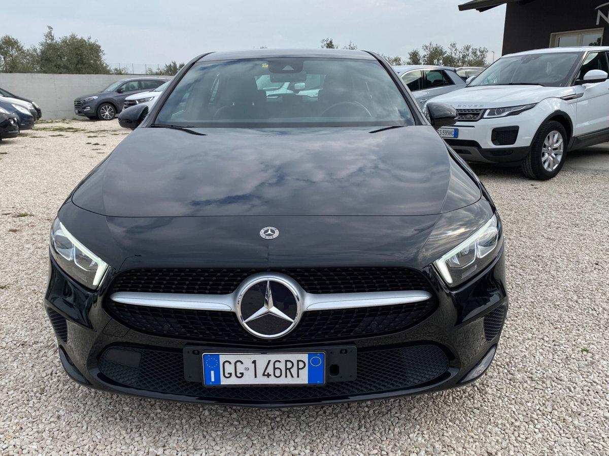 Mercedes-Benz Classe A 180 d Automatic Sport (8)