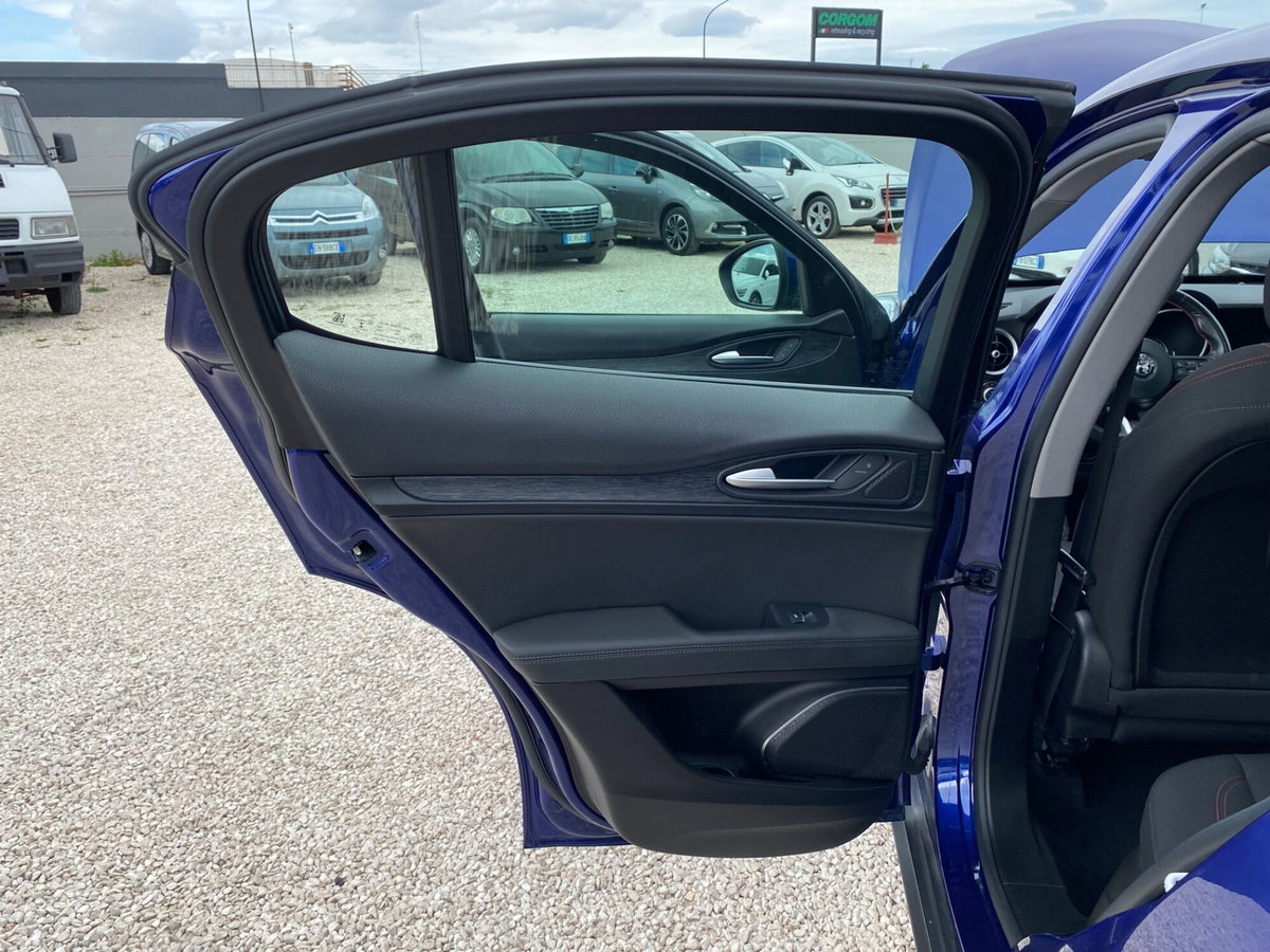 Alfa Romeo Stelvio Stelvio 2.2 Turbodiesel 190 CV AT8 Q4 Super Business (12)