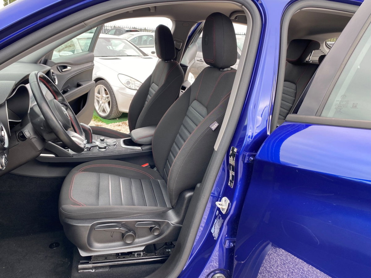 Alfa Romeo Stelvio Stelvio 2.2 Turbodiesel 190 CV AT8 Q4 Super Business (17)