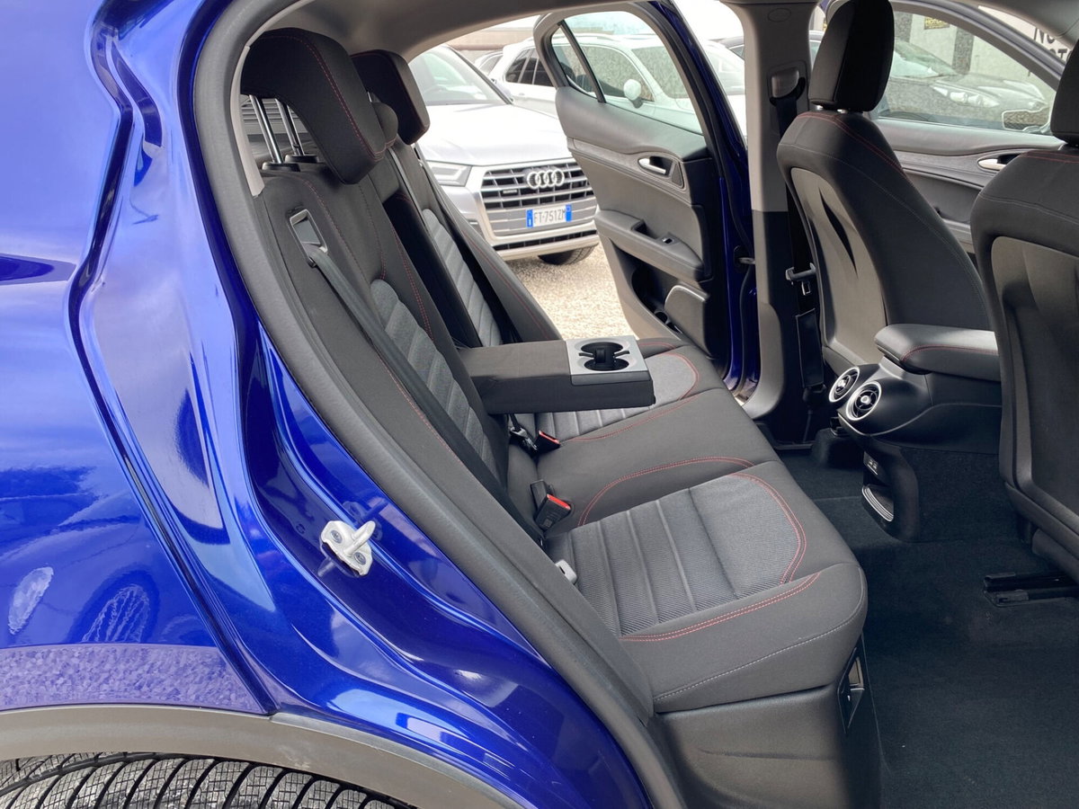Alfa Romeo Stelvio Stelvio 2.2 Turbodiesel 190 CV AT8 Q4 Super Business (19)