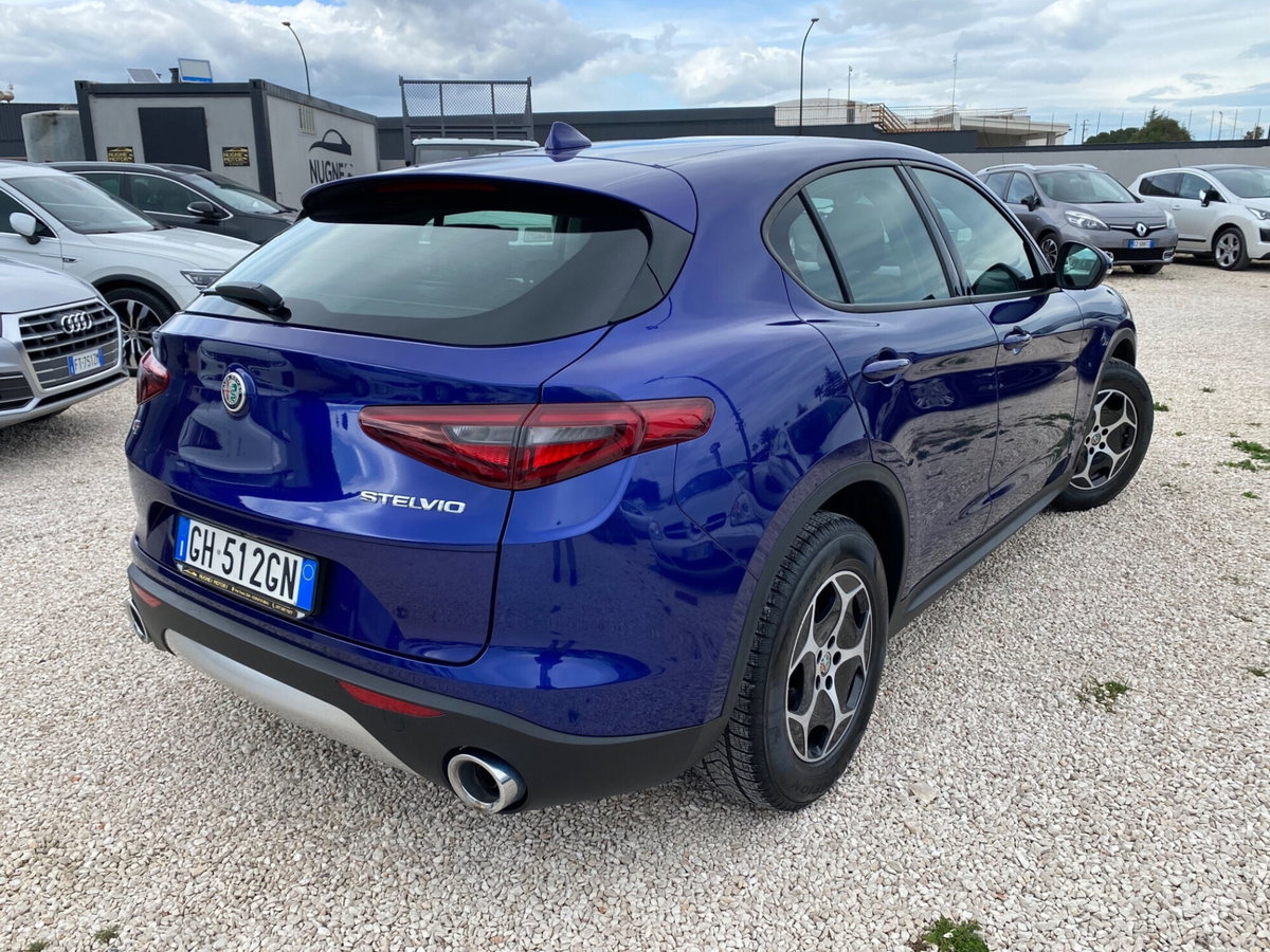 Alfa Romeo Stelvio Stelvio 2.2 Turbodiesel 190 CV AT8 Q4 Super Business (3)