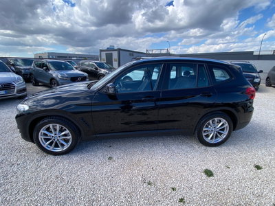 BMW X3 sDrive18d Luxury (2)
