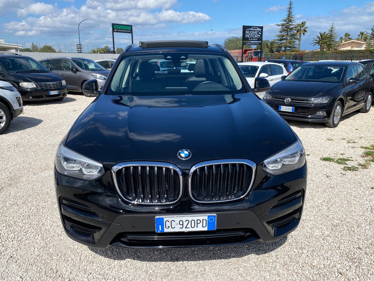 BMW X3 sDrive18d Luxury (8)