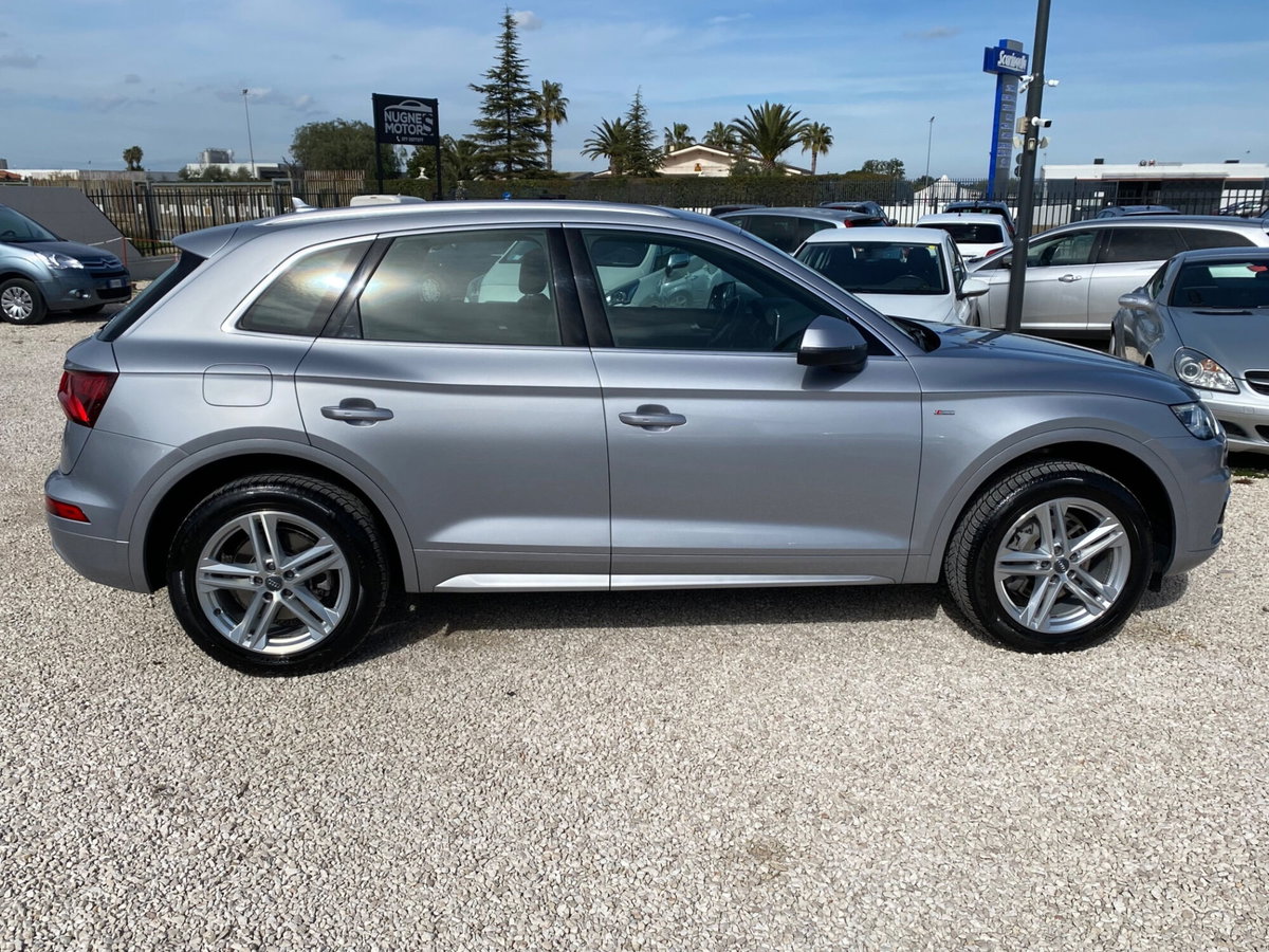 Audi Q5 2.0 TDI 190 CV quattro S tronic S line plus (2)