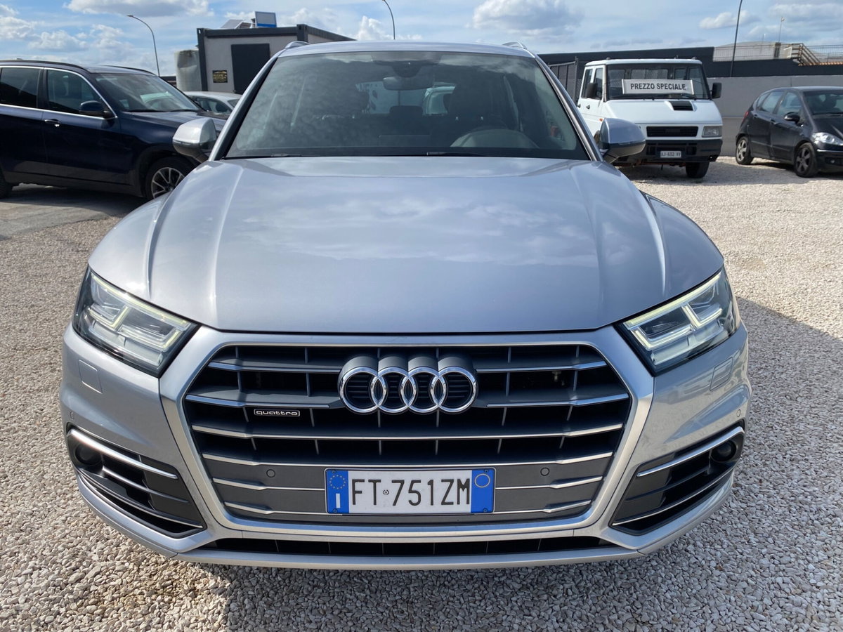 Audi Q5 2.0 TDI 190 CV quattro S tronic S line plus (8)