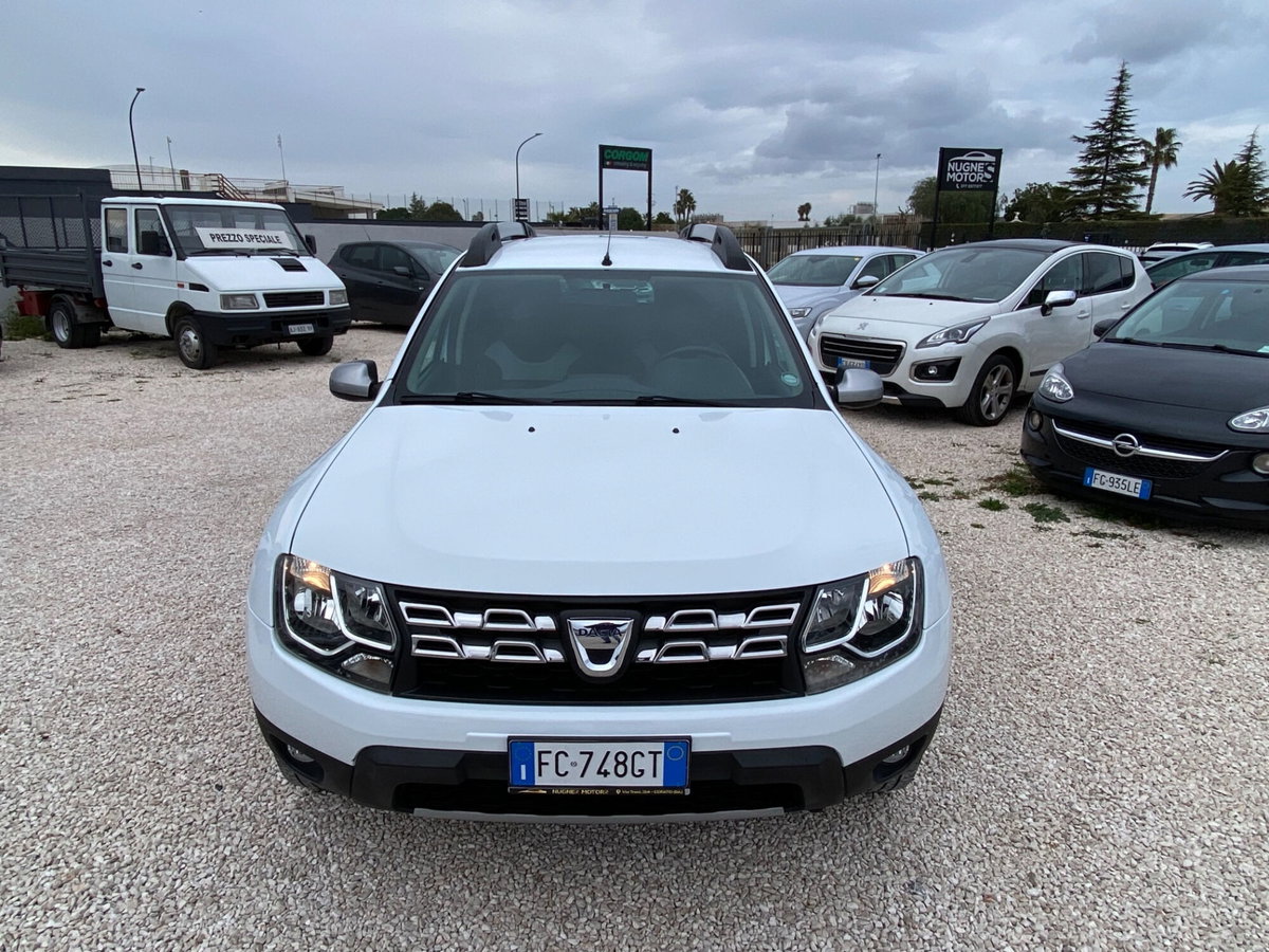 Dacia Duster 1.5 dCi 110CV 4x2 Prestige (8)