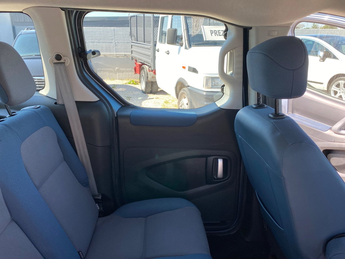 Citroen Berlingo 1.6 HDi 90CV FAP Multispace (12)