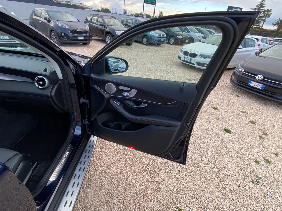 Mercedes-Benz GLC SUV 300 d 4Matic Premium Plus (14)