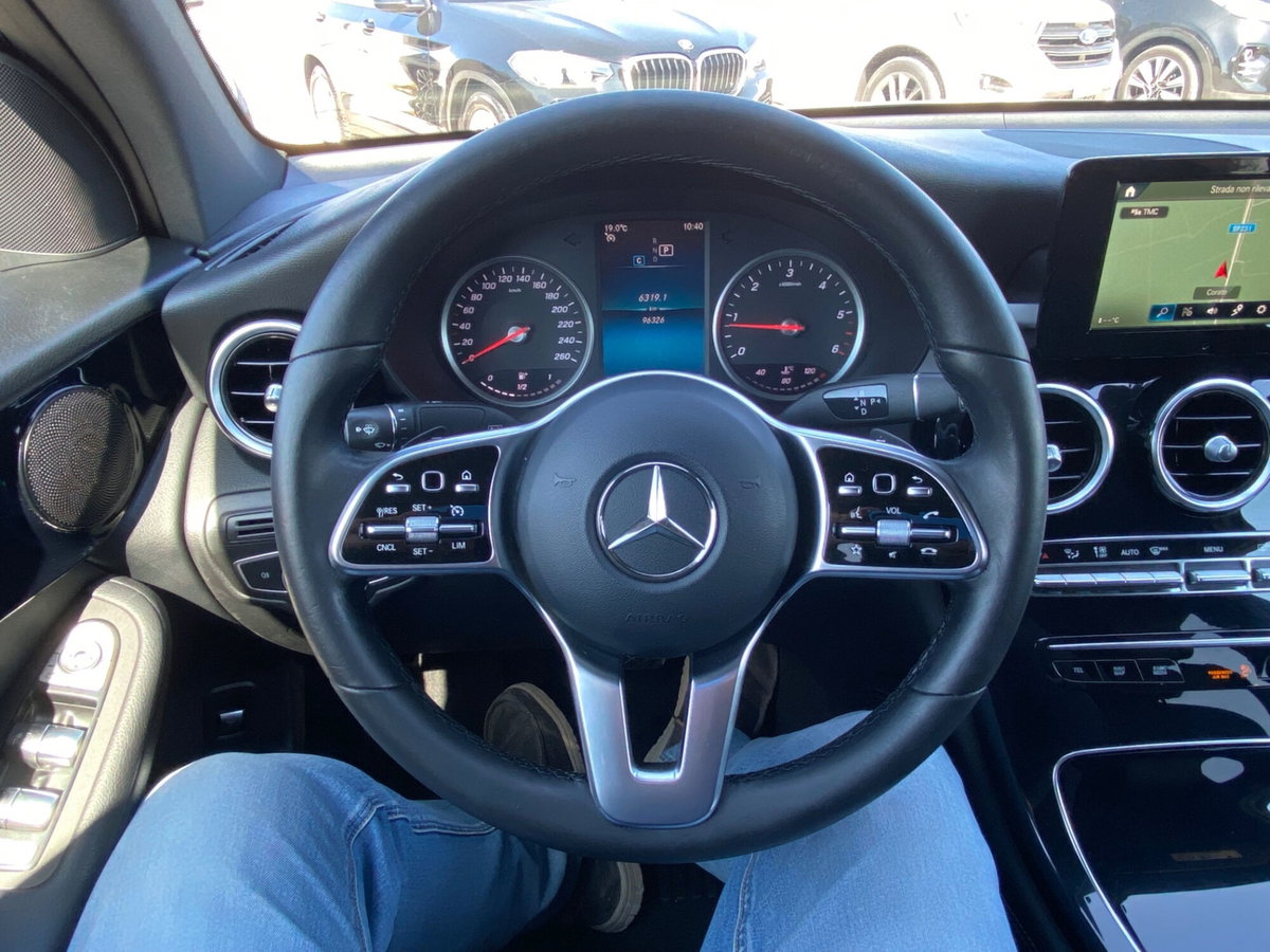Mercedes-Benz GLC Coupé 200 d 4Matic Coupé Premium (19)