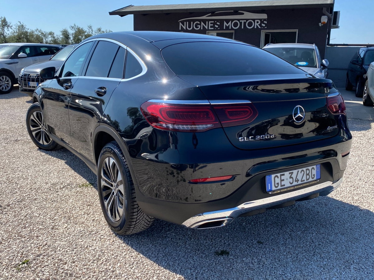 Mercedes-Benz GLC Coupé 200 d 4Matic Coupé Premium (3)