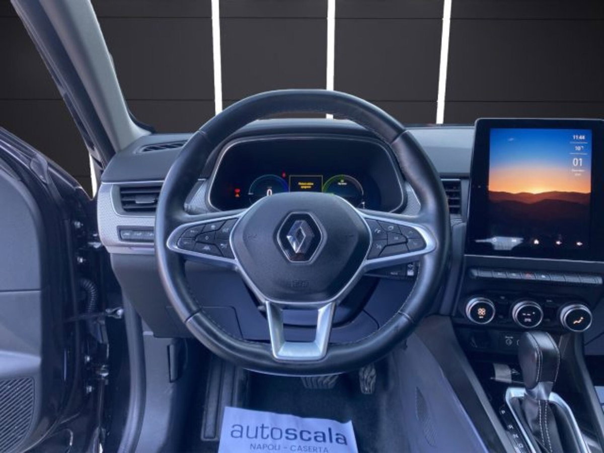 Renault Arkana E-Tech 145 CV Intens (10)