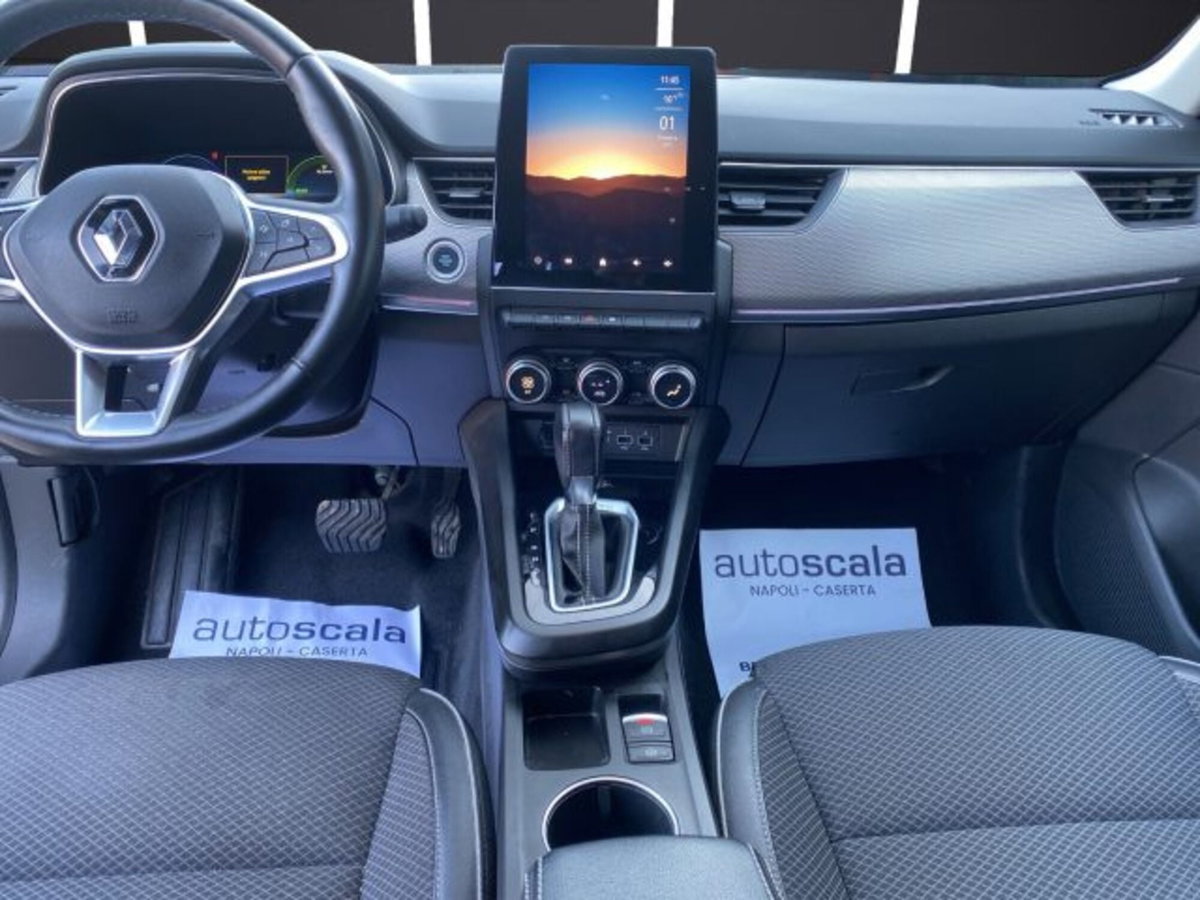 Renault Arkana E-Tech 145 CV Intens (14)