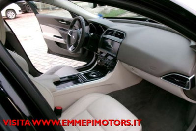 Jaguar XE 2.0 D 180 CV aut. Prestige (12)
