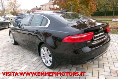 Jaguar XE 2.0 D 180 CV aut. Prestige (7)