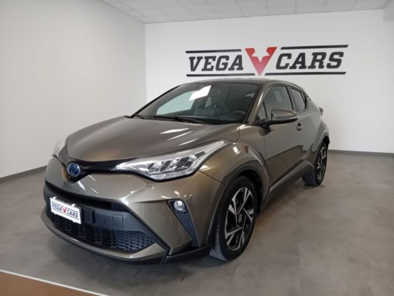 Toyota Toyota C-HR 1.8 Hybrid E-CVT Trend