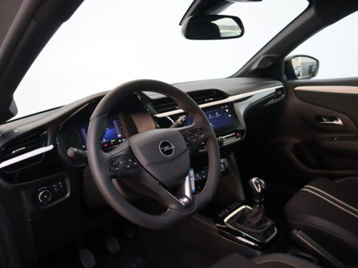 Opel Corsa 1.2 hybrid GS 100cv dct6 (9)
