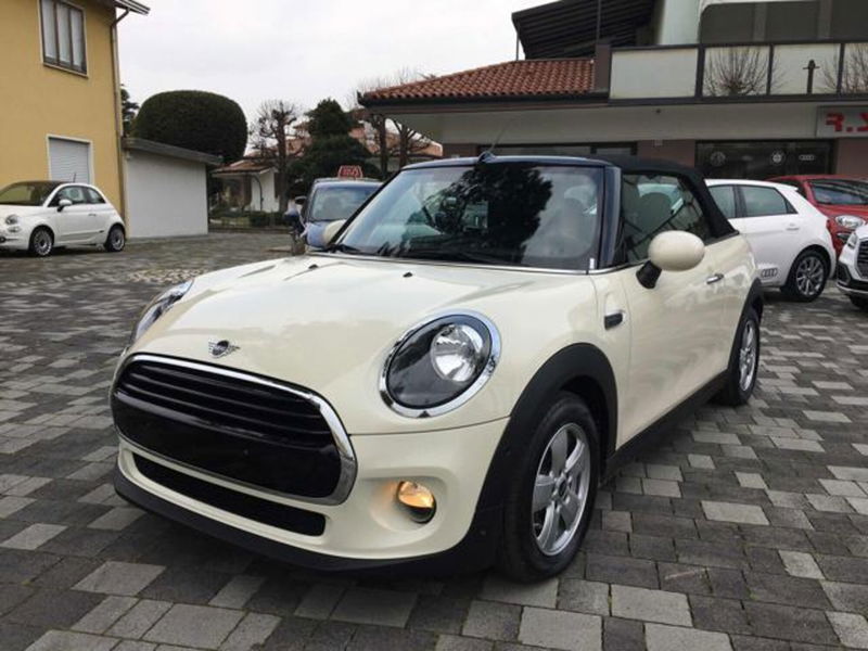 MINI Mini Cabrio 1.5 Cooper D Cabrio