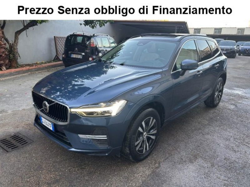 Volvo XC60 B4 automatico Plus Dark