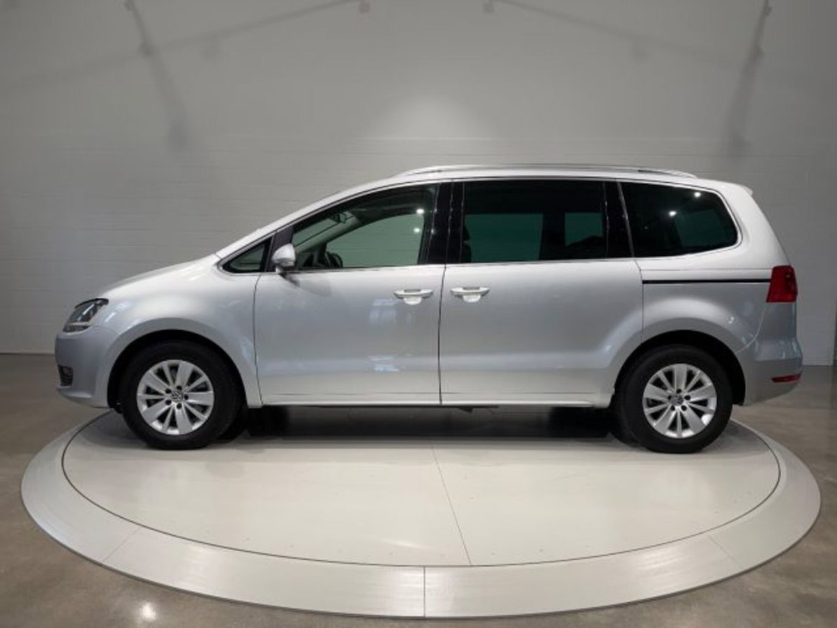 Volkswagen Sharan 2.0 TDI DSG Comfortline BlueMotion Technology (2)