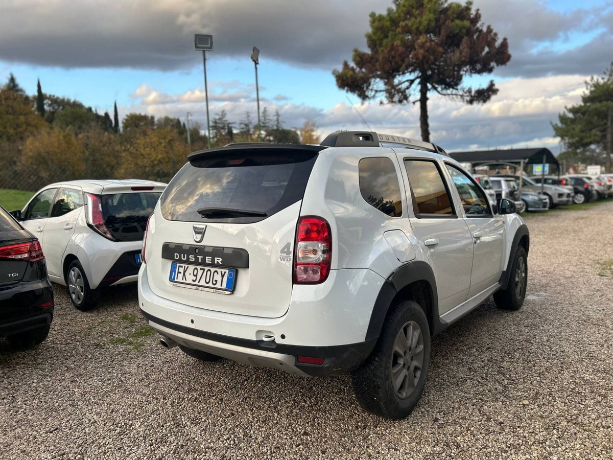 Dacia Duster 1.5 dCi 110 CV S&S 4x4 Serie Speciale Brave (6)