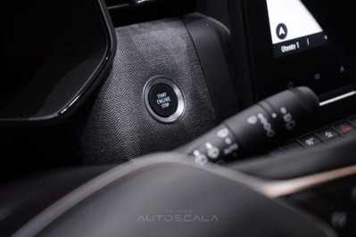 Renault Clio TCe 90 CV 5 porte Techno (19)