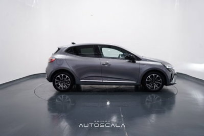 Renault Clio TCe 90 CV 5 porte Techno (7)