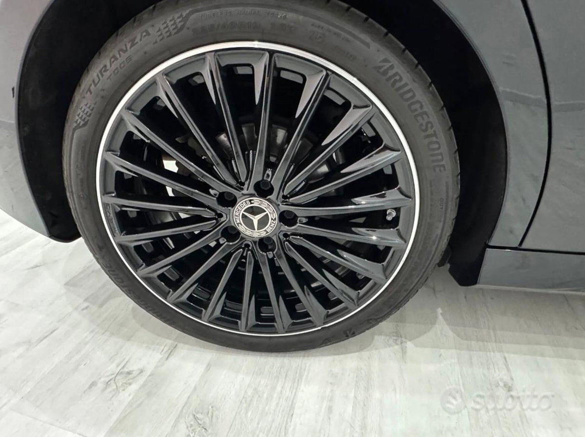 Mercedes-Benz Classe A 180 d Automatic Premium (18)