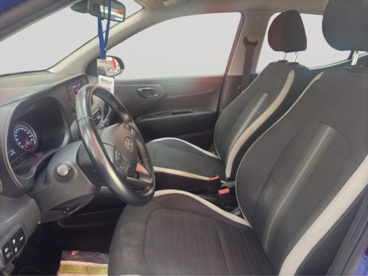 Hyundai i10 1.0 MPI Tech (12)