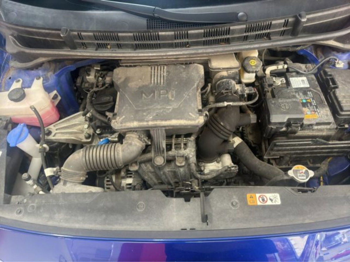 Hyundai i10 1.0 MPI Tech (19)