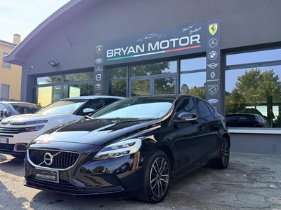 Volvo V40 D2 Geartronic R-design usata