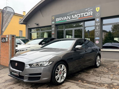 Jaguar XE 2.0 D Turbo 180 CV AWD aut. Prestige usata